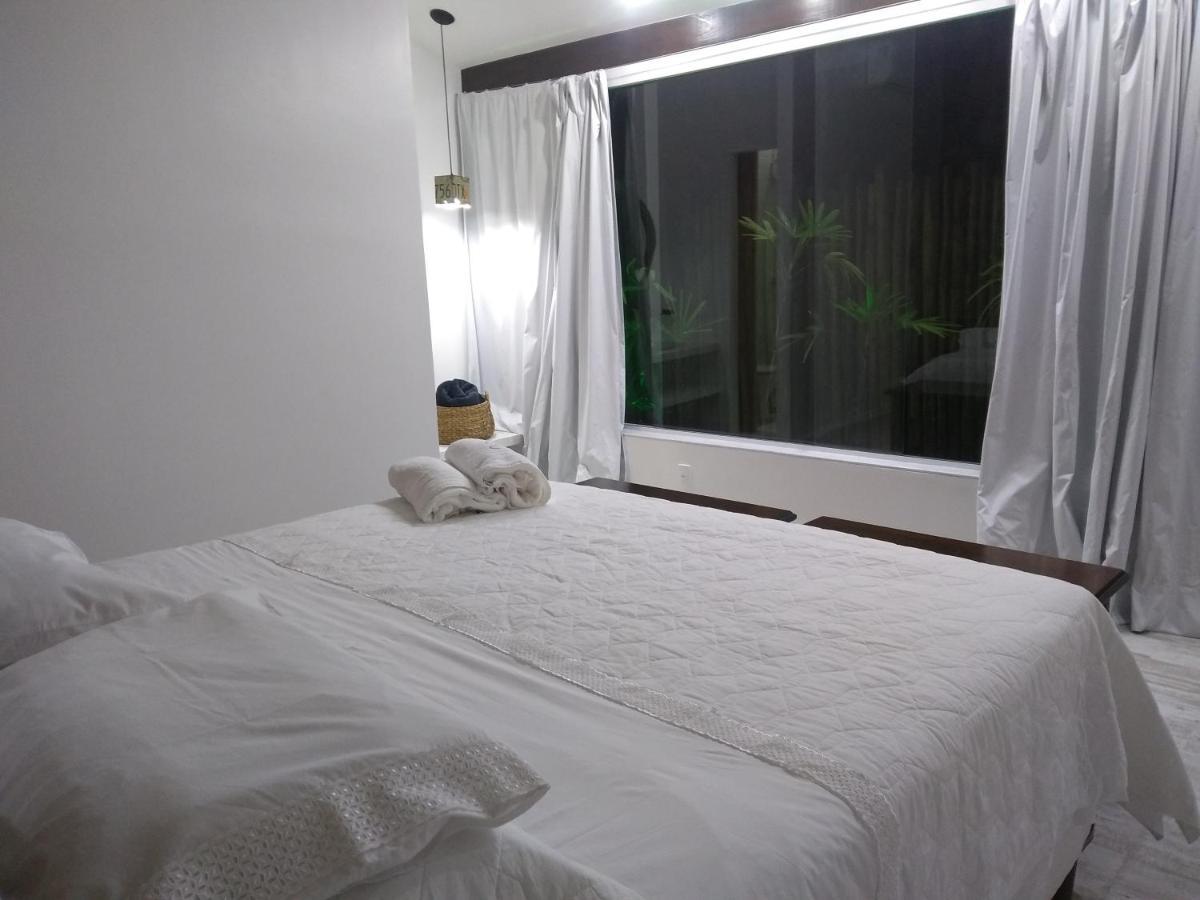Almas Gemeas Suite Com Cozinha Praia Da Ribeira Angra dos Reis Esterno foto