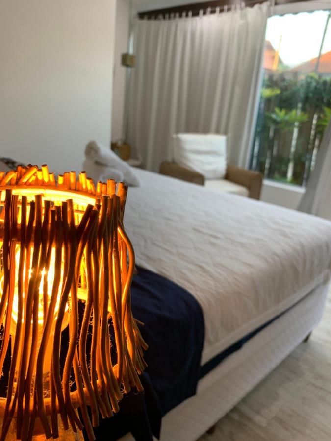 Almas Gemeas Suite Com Cozinha Praia Da Ribeira Angra dos Reis Esterno foto